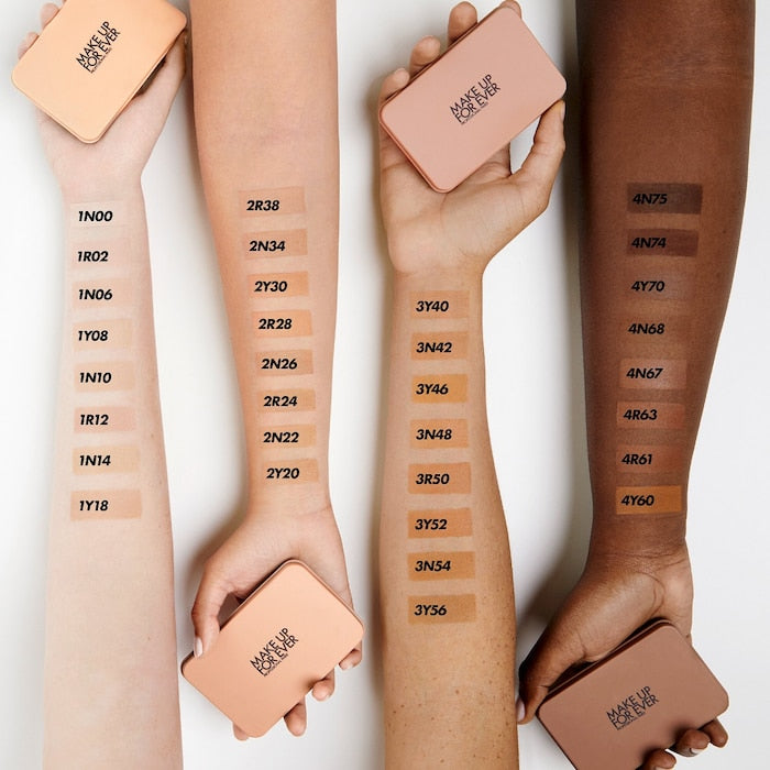 MAKE UP FOR EVER  HD Skin Matte Velvet Blurring Powder Foundation