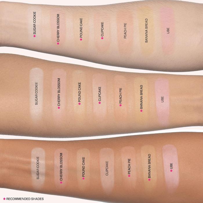 HUDA BEAUTY loose powder